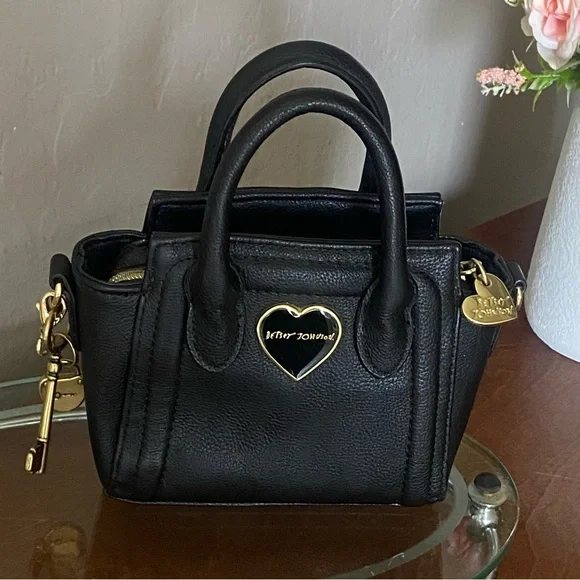 BETSEY JOHNSON limited edition Trolls mini leather bag! - Picture 6 of 8